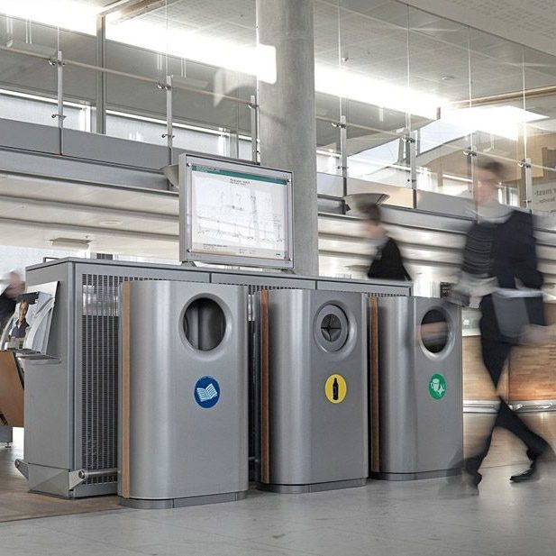 avfallsbeholdere for enklere kildeortering på Oslo lufthavn